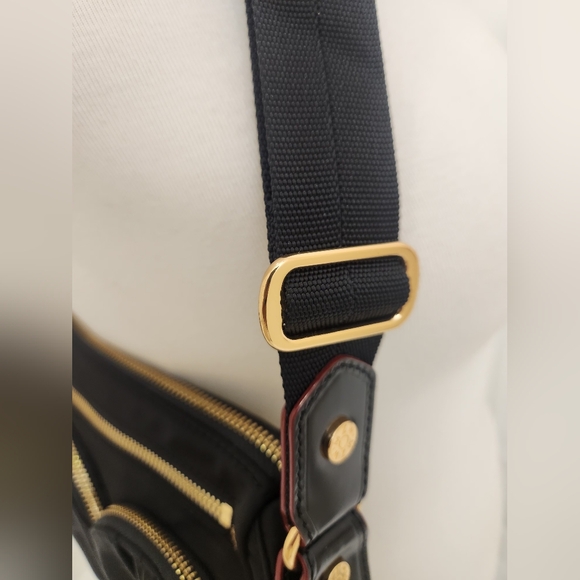 MZ Wallace - Elegant Black Shoulder Bag/Crossbody Bag - Picture 16 of 16